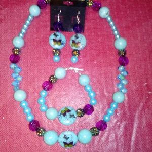Necklace set